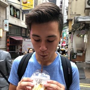 Meet your Posher, Jarrett